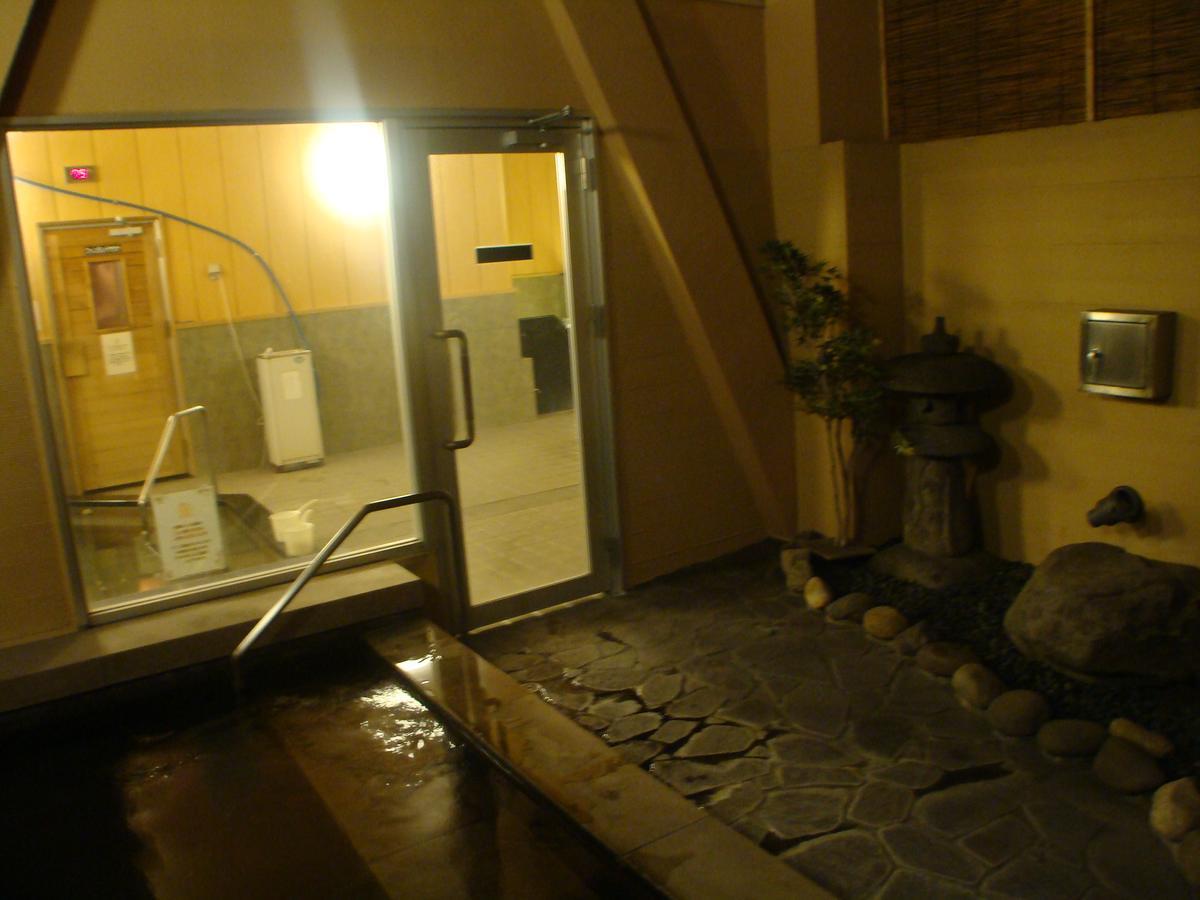 Kumamoto Capsule Hotel Buitenkant foto